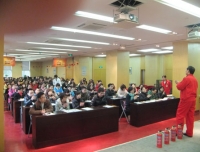 2014我院进修生消防安全理论与操作培训