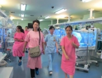 西藏自治区人民医院儿科主任一行到新生儿科参观交流