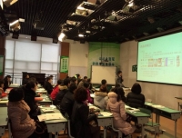 我院药学部青年文明号走进龙江路小学
   ------开展儿童合理用药宣传讲座
