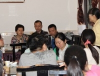 敞开心扉，拥抱健康
----妇科一、二党支部联合开展主题生活会
