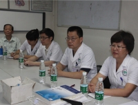 院领导深入小儿心血管科进行调研