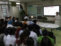 产科开展分娩时保护会阴专题培训