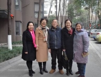 医院党委王素霞书记带队慰问生活困难党员和老党员