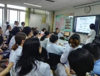 产科邀请妇科牛晓宇教授培训“会阴深度裂伤缝合”技术