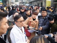 哪里靠谱的买球平台“华西妇儿联盟”双向转诊提升儿科就诊体验
----季节变更儿童疾病高发 华西妇儿联盟来支持
