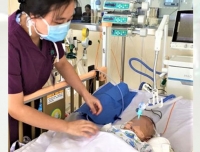 儿童重症医学科锦江院区成功救治第一位有创呼吸支持的患儿