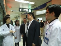 国家卫生健康委规划信息司刘先文副司长来我院调研指导“互联网+医疗健康”工作
