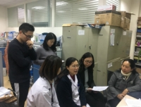 医院信息公开监督检查组深入院办等部门开展监督检查