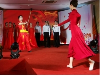 歌声飞！ 红心向着党！
——放射科团支部参加医院青歌赛纪实