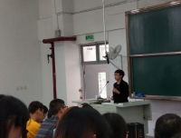 检验科江咏梅教授赴成都中医药大学开展实习动员讲座