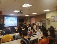 检验科党团支部成功举办英语角活动