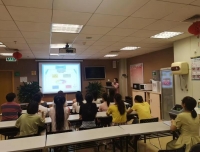 搭建沟通桥梁，感受英语魅力——检验科团支部成功举办英语角活动