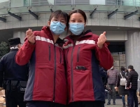 最美逆行 致敬产科远征巾帼