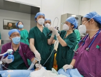 小儿呼吸免疫科携手麻醉科成功完成一例气道狭窄新生儿经支气管镜激光与球囊扩张治疗