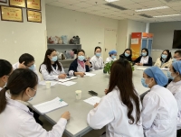 产科二、三党支部召开民主评议会议