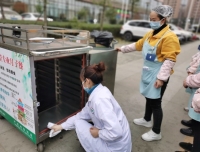 加强食堂环境卫生培训，共筑食品安全防线