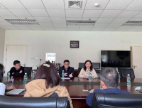 南京市栖霞区人大常委会副主任秦亚平前往我院锦江院区参观交流
