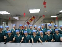 “相约华西——女性盆底手术培训班”之手术演示带教取得圆满成功